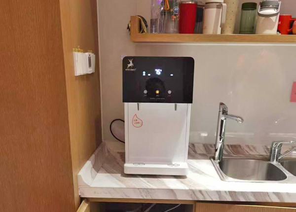 家庭适合安装什么样的净水器